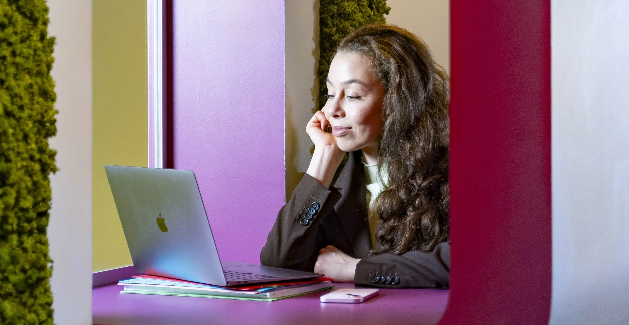 Vrouw met laptop