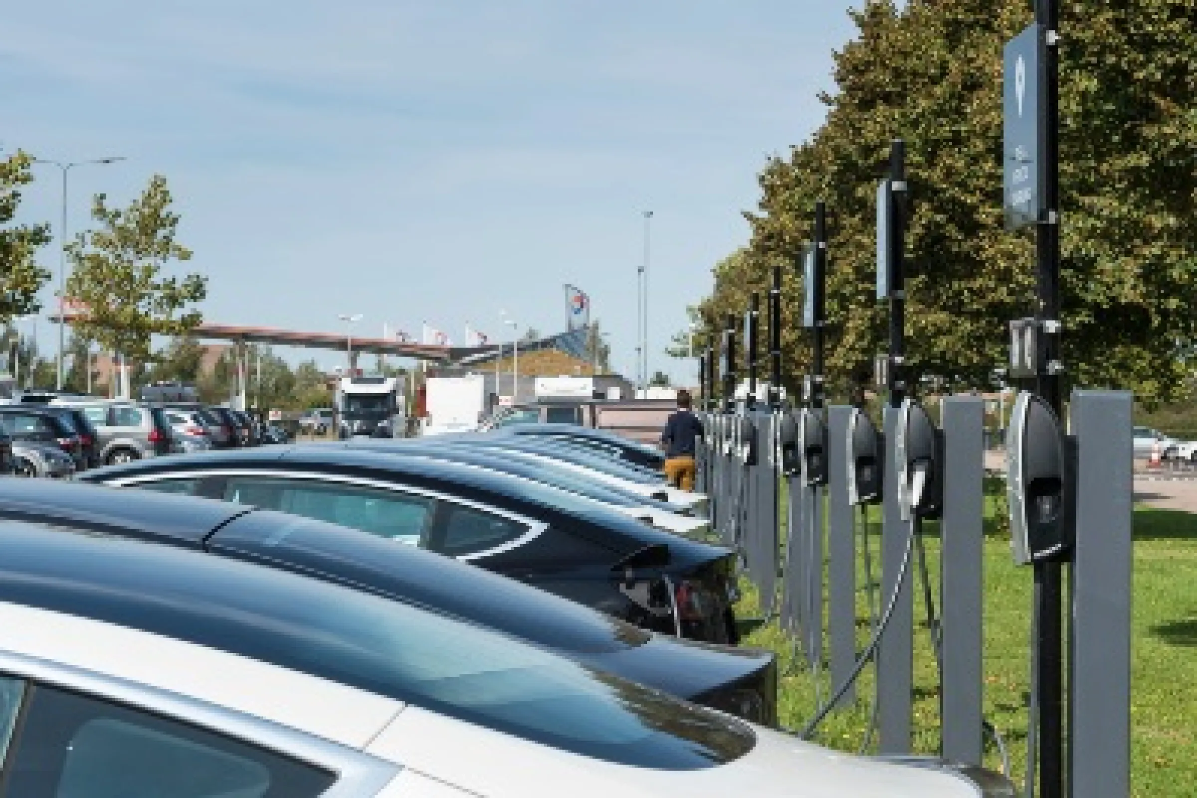 Elektrische auto's op een parkeerterrein