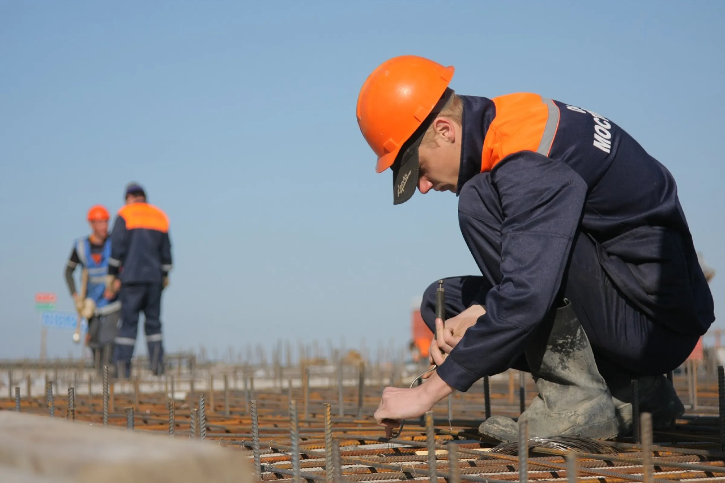Bouwvakker op werkplaats