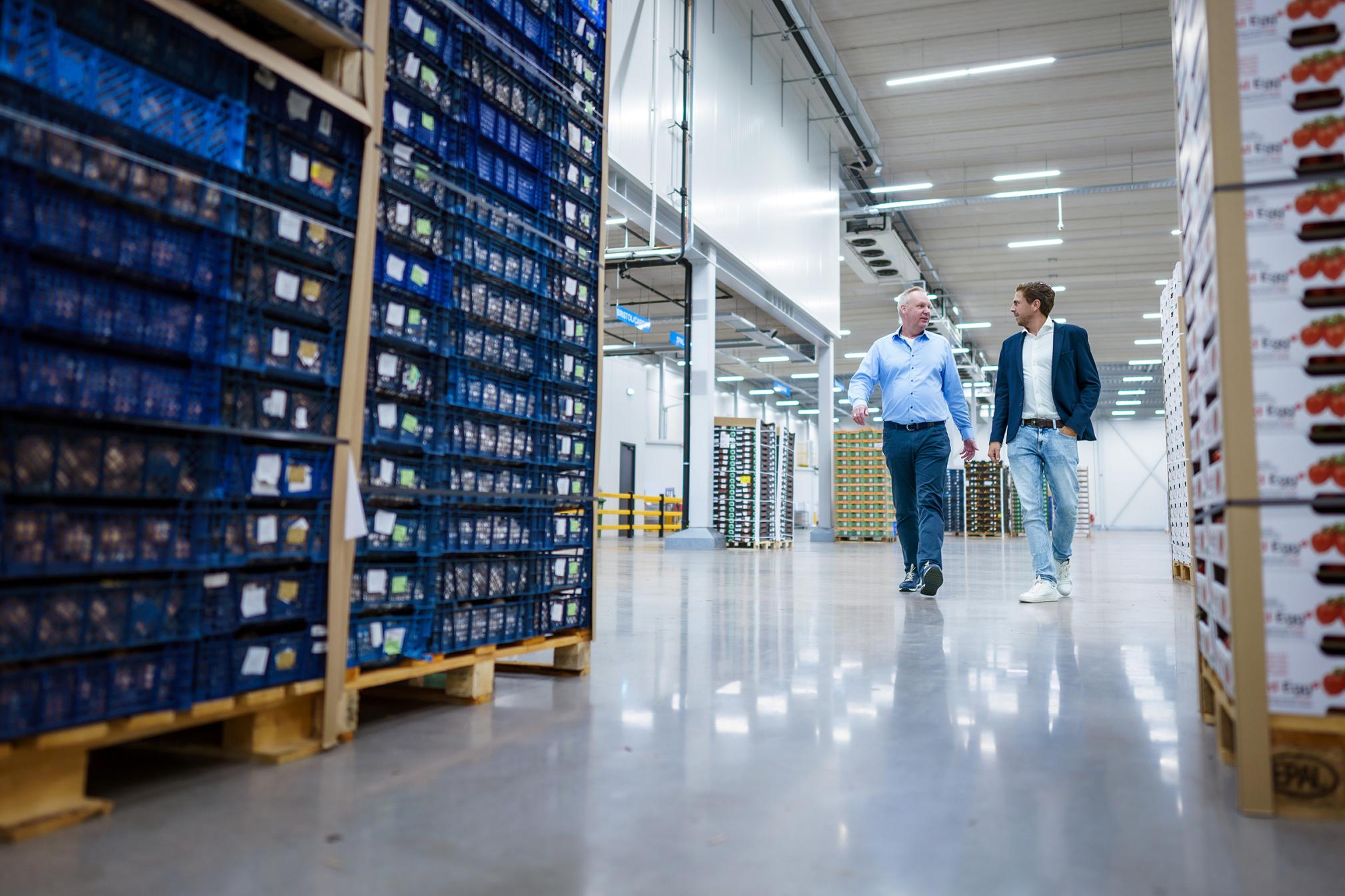 Financieel directeur Edwin Zuijderwijk en sales manager Viktor Vijverberg van Freight Line Europe