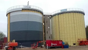 Isolatie van verwarmde opslagtanks